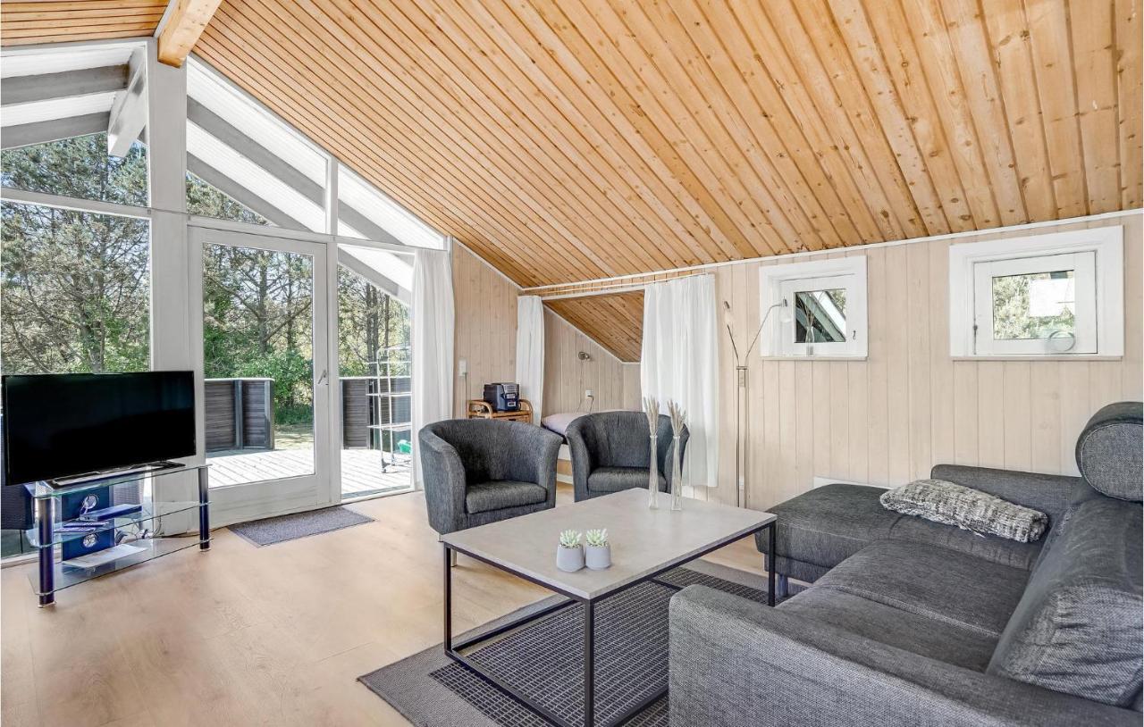 Amazing Home In Blavand With Wifi 外观 照片