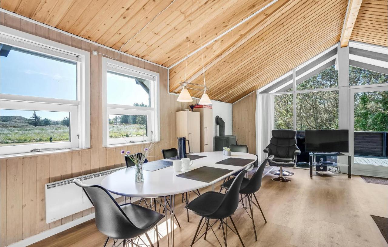 Amazing Home In Blavand With Wifi 外观 照片